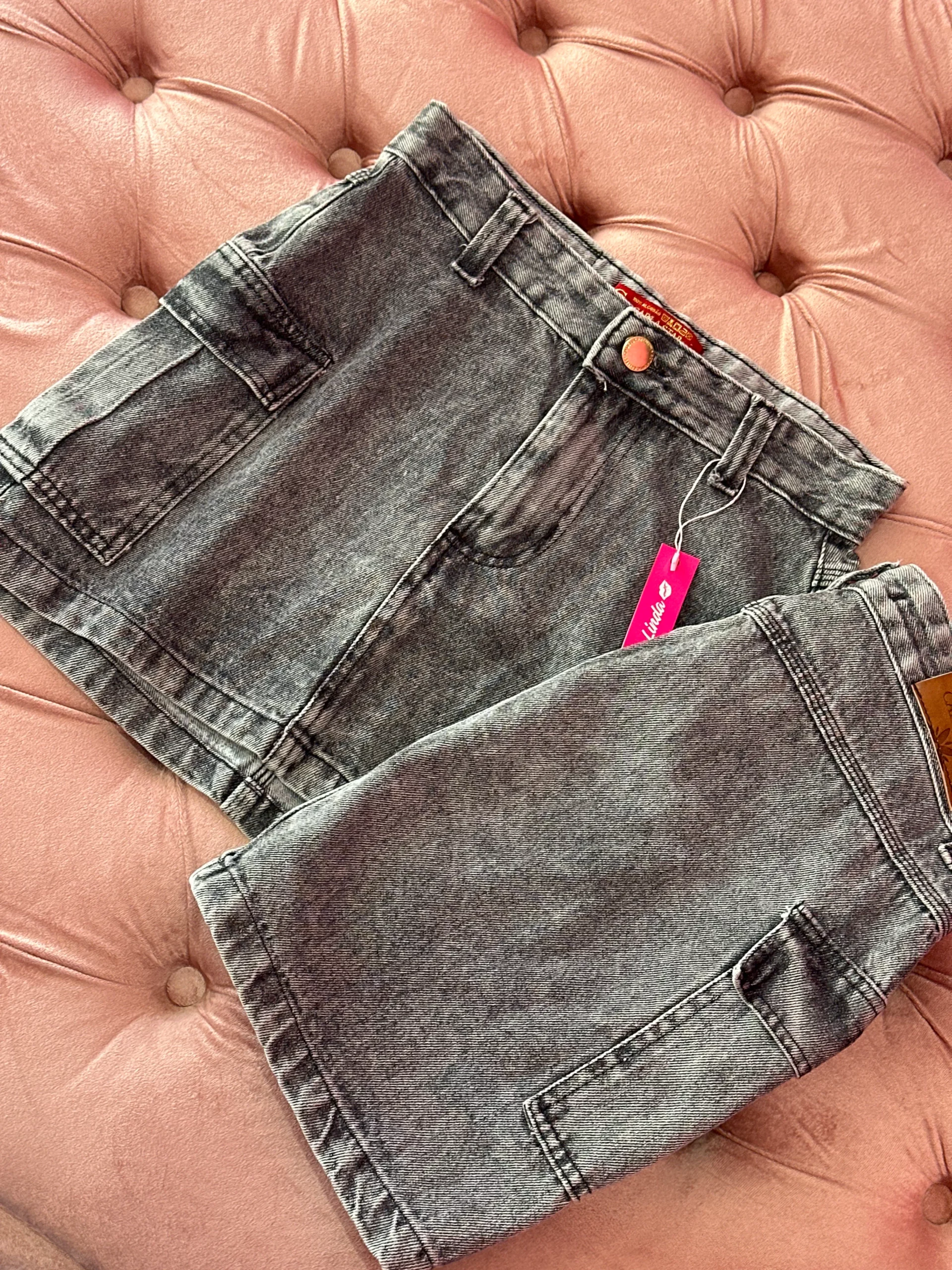 Saia cargo grafite _ TAM_ 34 ao 44 $79,90 Saia cargo grafite - Imagem 1